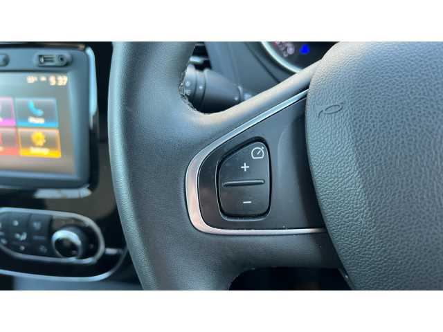 Renault Captur CAPTUR 0.9 TCE 90 Iconic 5dr 