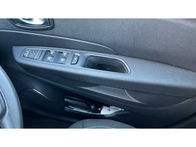 Renault Captur CAPTUR 0.9 TCE 90 Iconic 5dr 