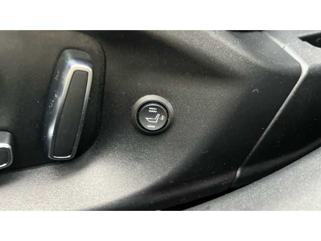 Jaguar XE XE 2.0d S 4dr Auto 