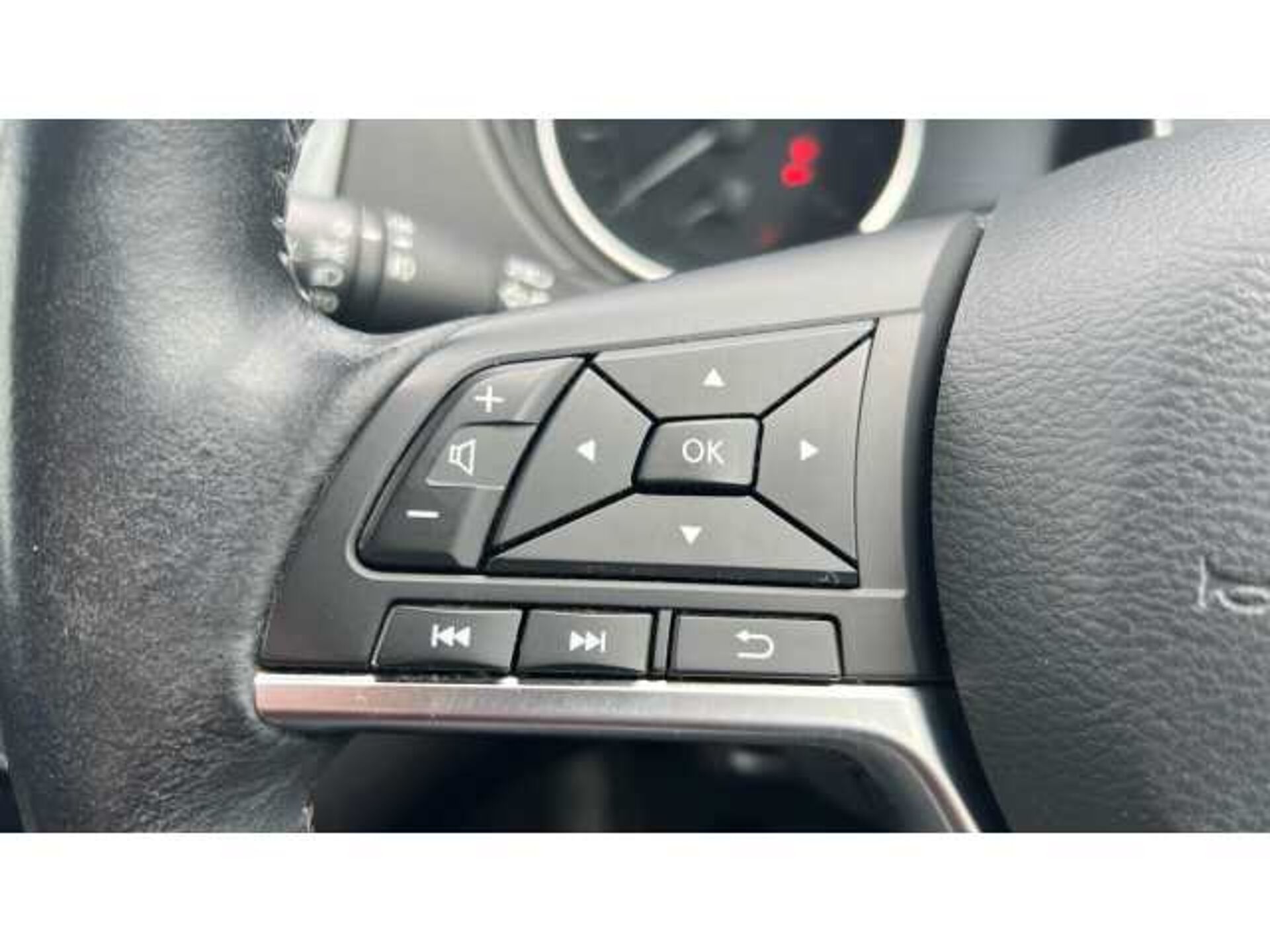 Nissan Qashqai QASHQAI 1.3 DiG-T Acenta Premium 5dr 