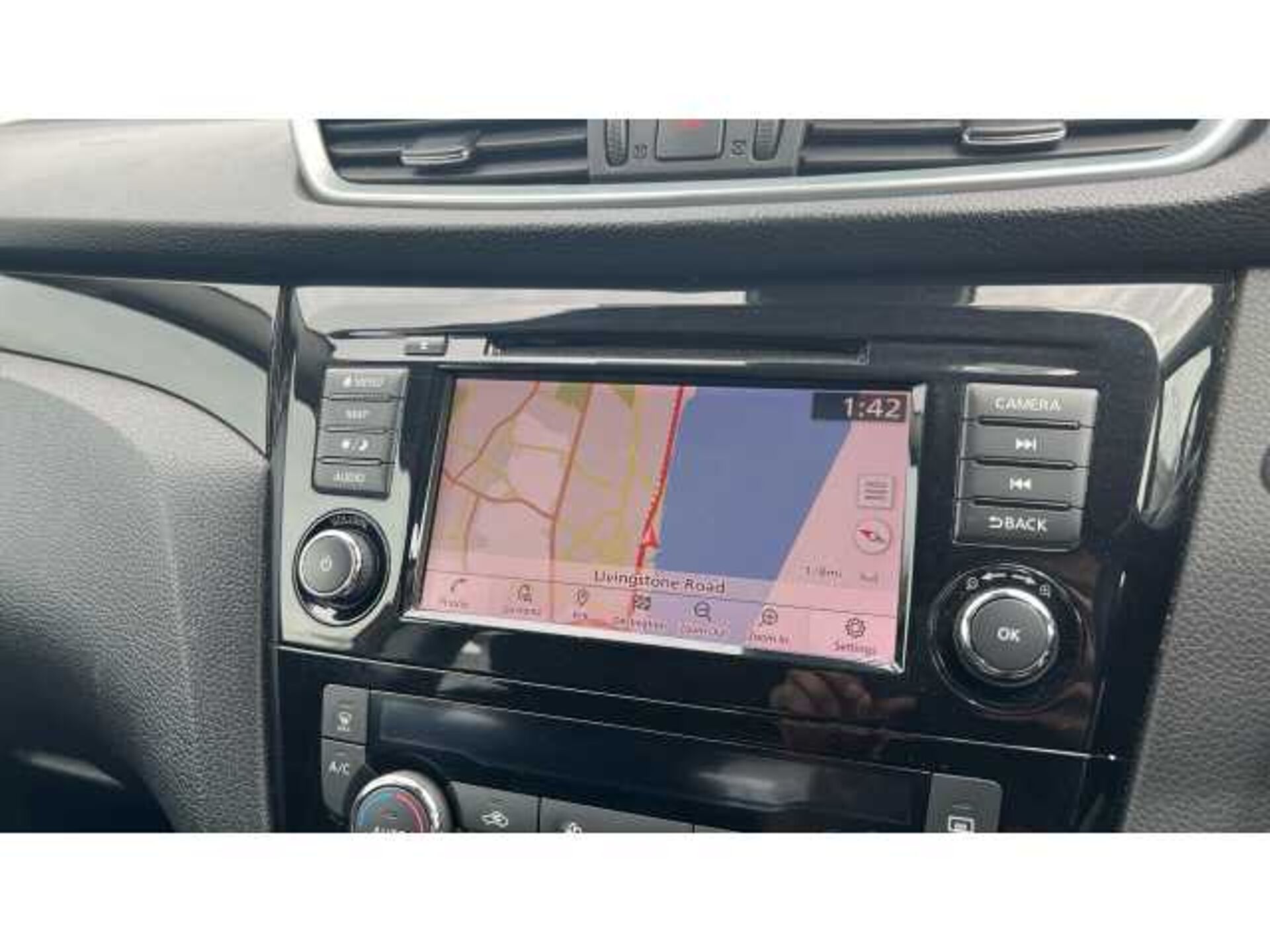 Nissan Qashqai QASHQAI 1.3 DiG-T Acenta Premium 5dr 