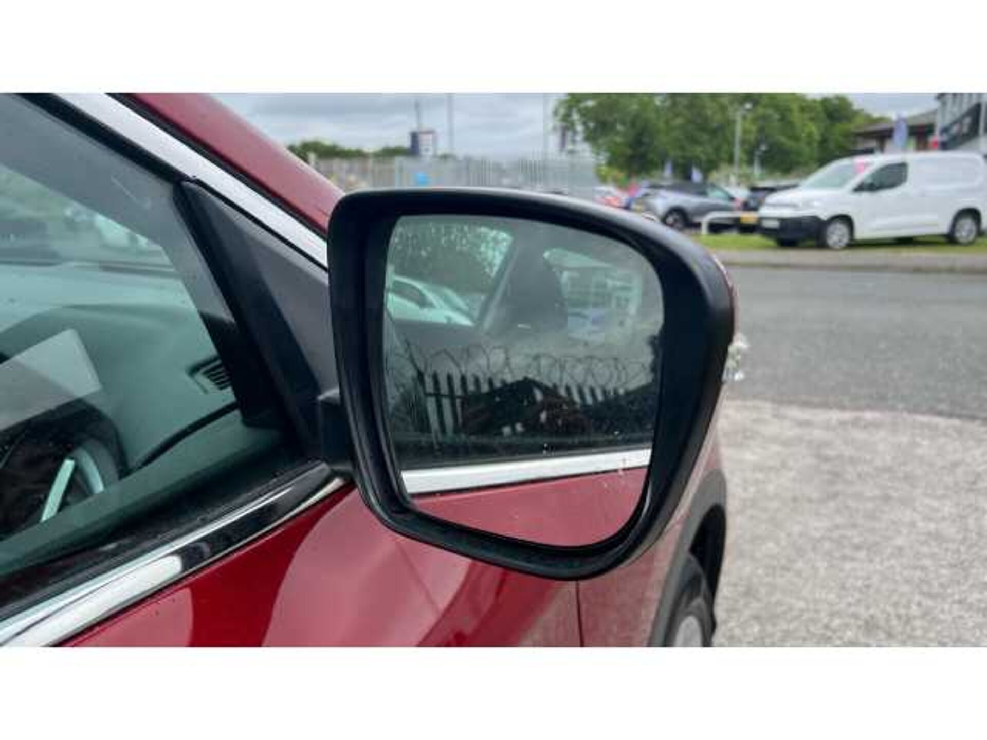 Nissan Qashqai QASHQAI 1.3 DiG-T Acenta Premium 5dr 