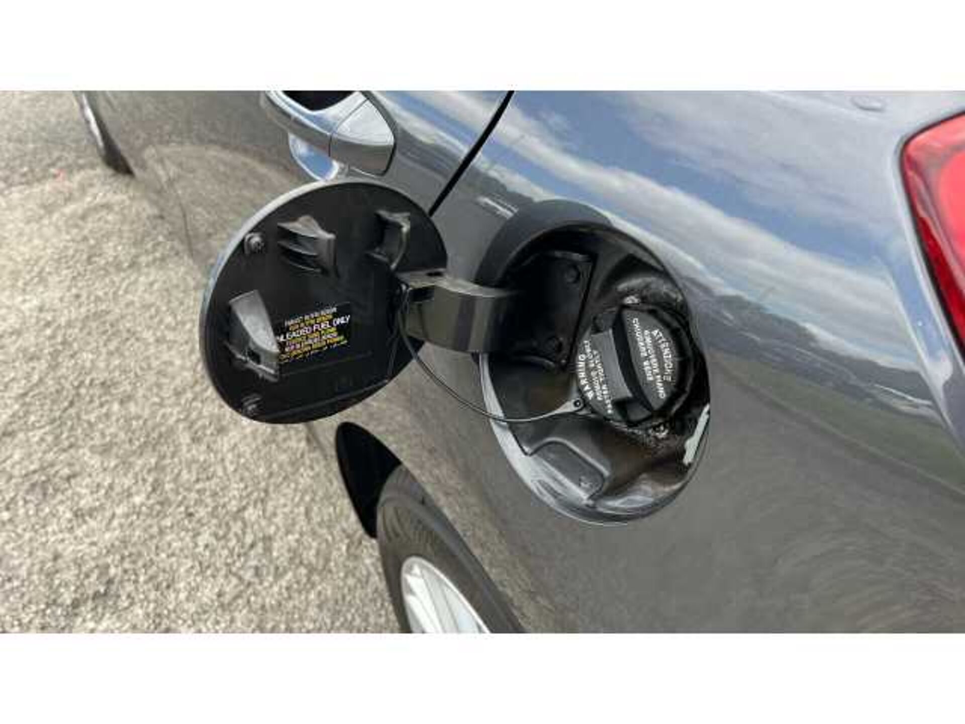 Kia Rio RIO 1.4 2 5dr 