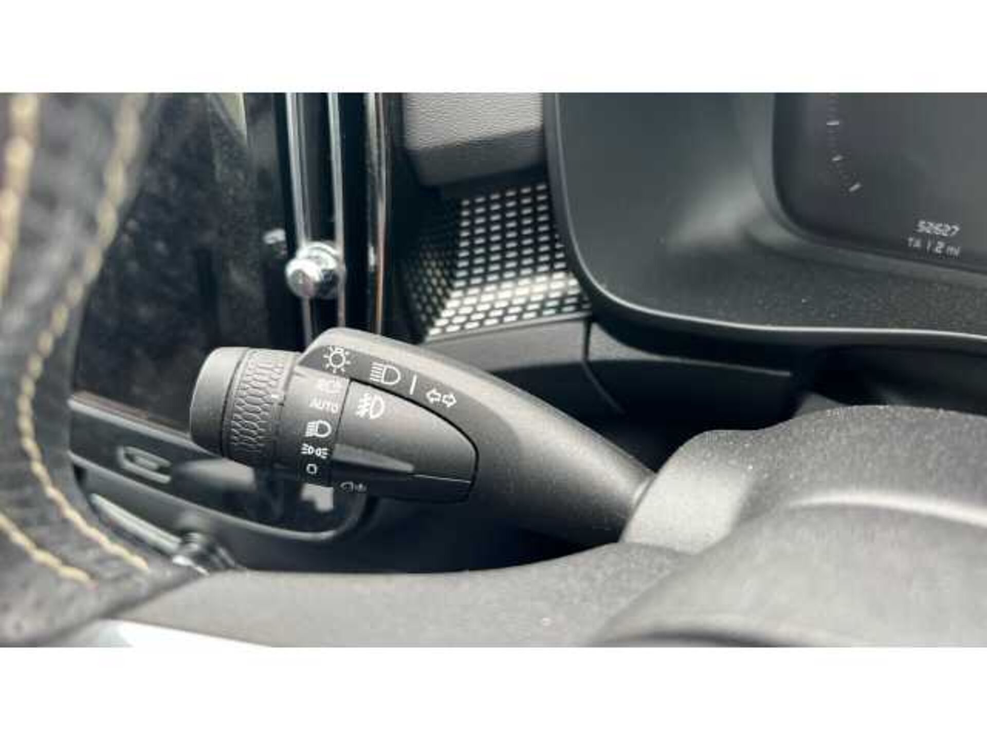 Volvo XC40 XC40 1.5 T5 Recharge PHEV R DESIGN Pro 5dr Auto 