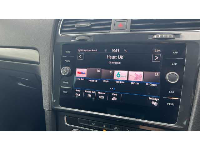 Volkswagen Golf GOLF 1.0 TSI 115 Match 5dr 
