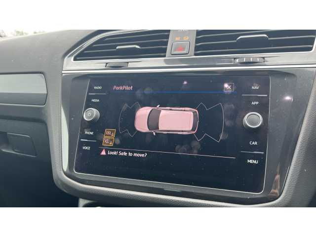 Volkswagen Tiguan TIGUAN 2.0 TDi 150 4Motion R-Line 5dr DSG 