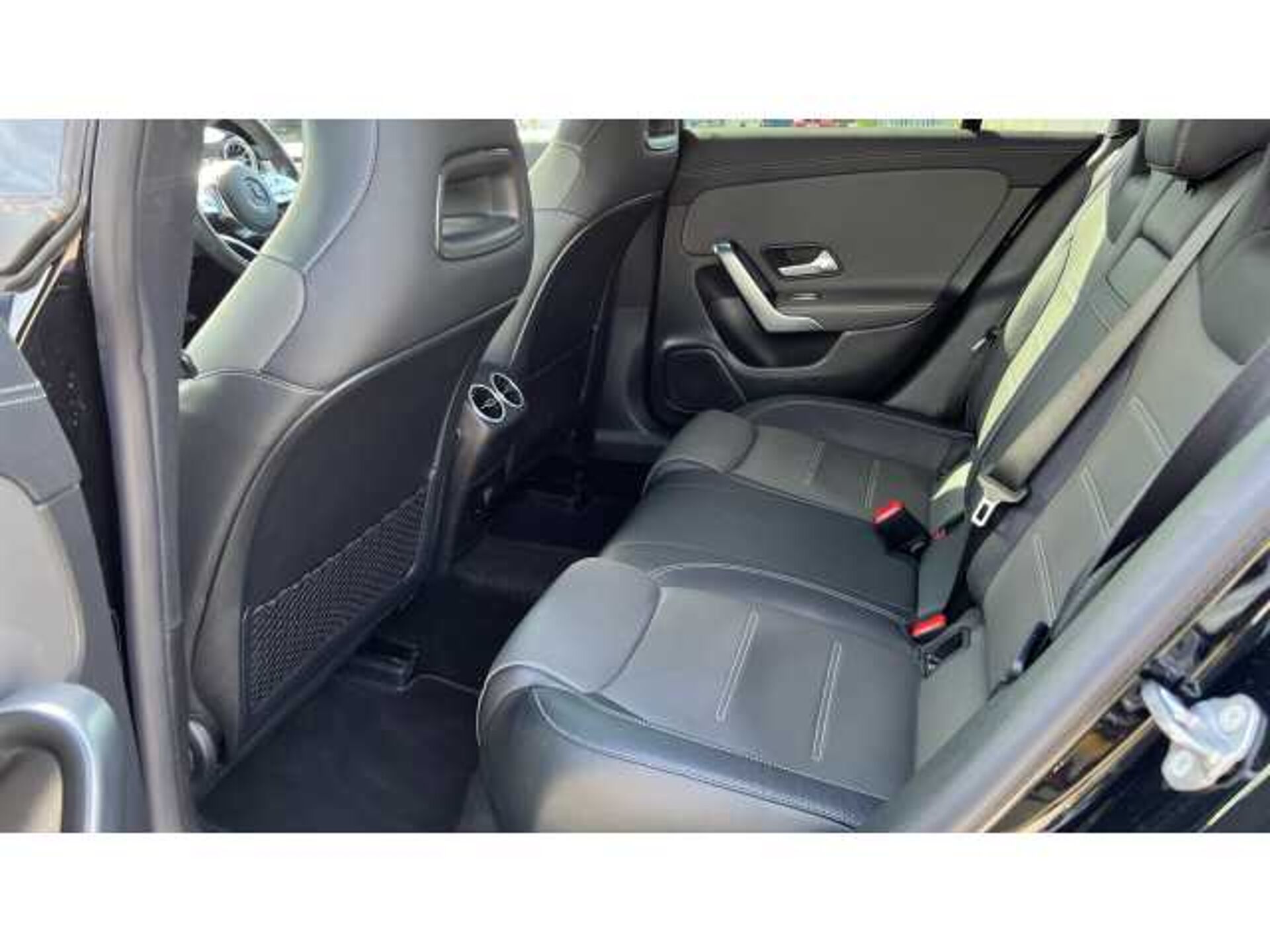 Mercedes-Benz CLA 180 CLA 180 AMG Line Premium + Night Ed 4dr Tip Auto 