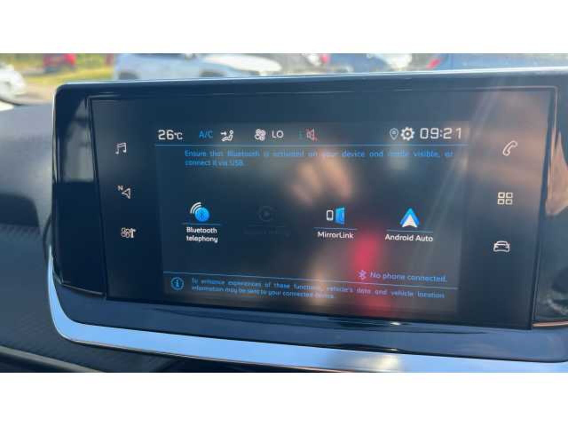 Peugeot 208 208 1.2 PureTech 100 Allure Premium 5dr 