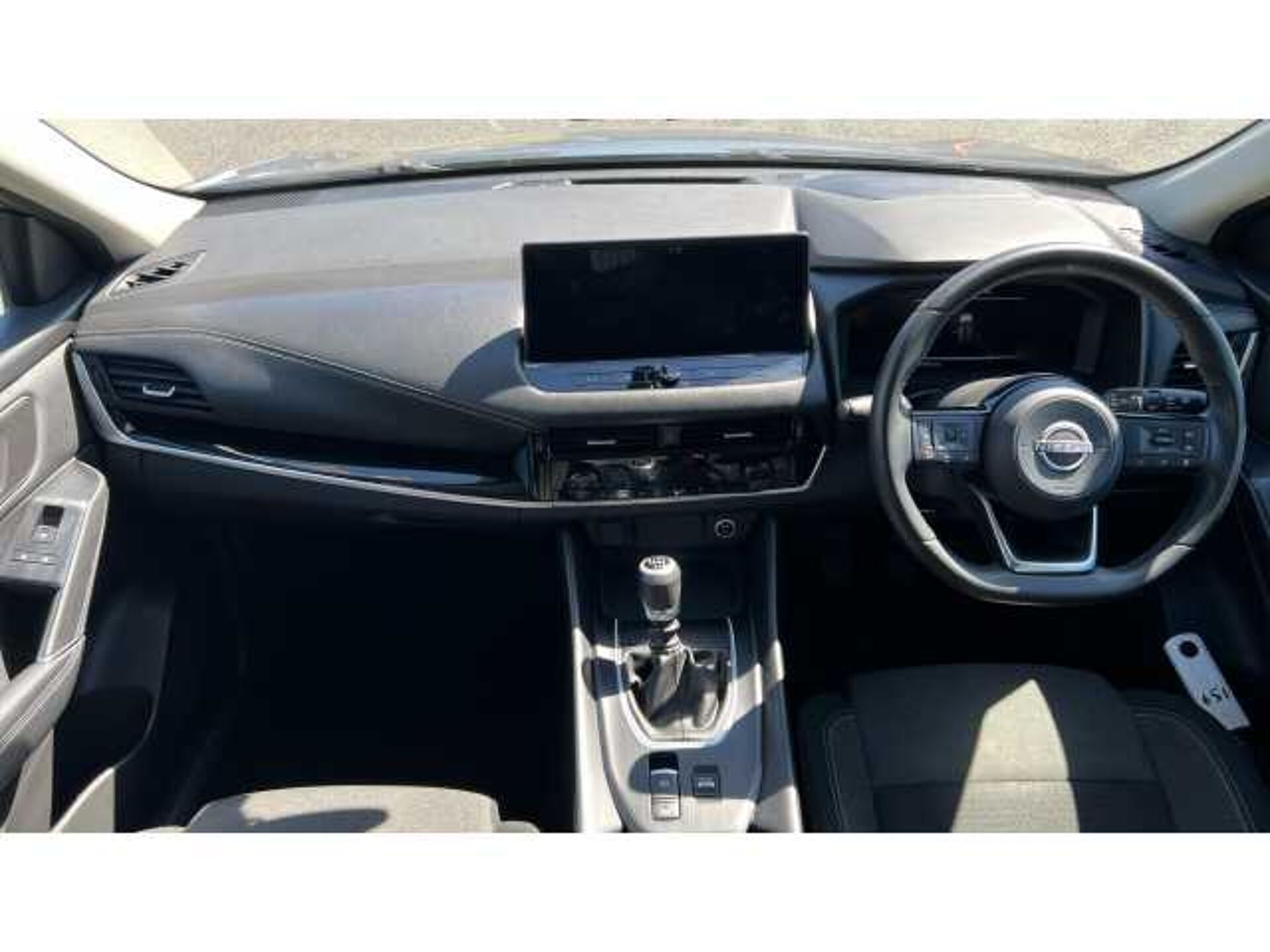Nissan Qashqai QASHQAI 1.3 DiG-T MH N-Connecta 5dr 