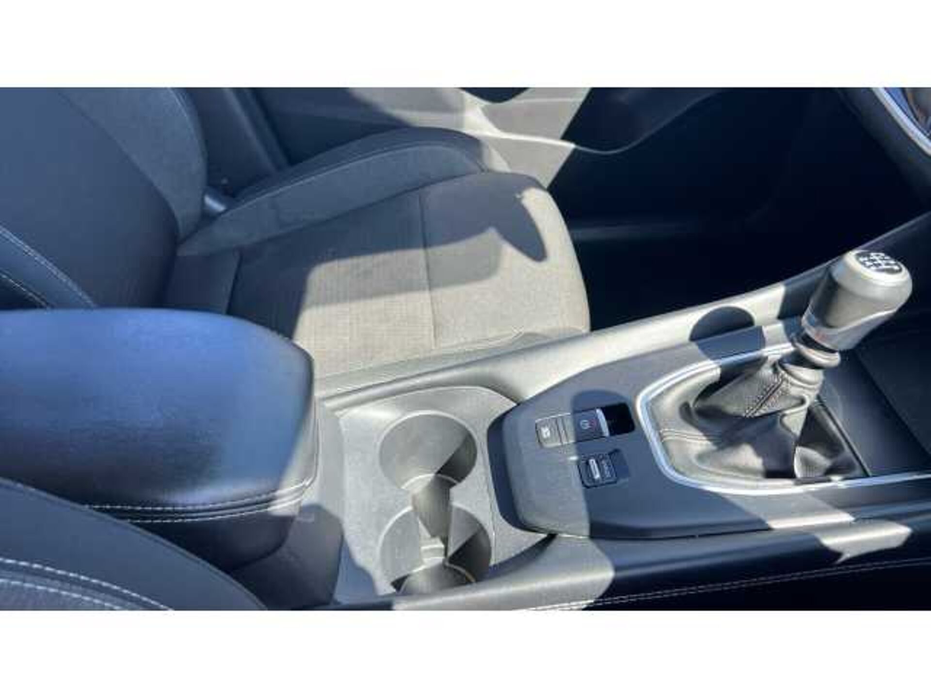 Nissan Qashqai QASHQAI 1.3 DiG-T MH N-Connecta 5dr 