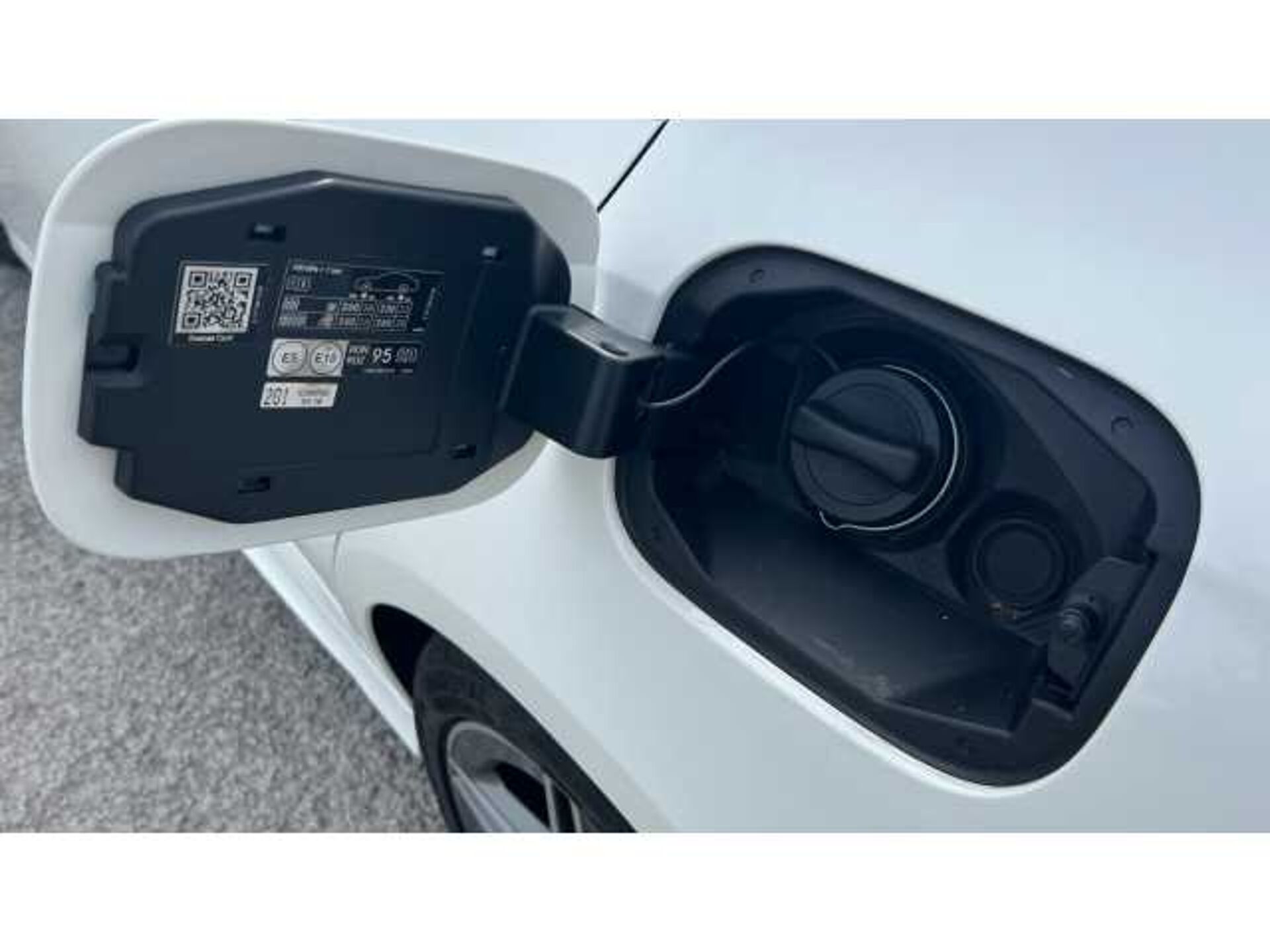 Mercedes-Benz A CLASS A200 AMG Line Executive 5dr Auto 