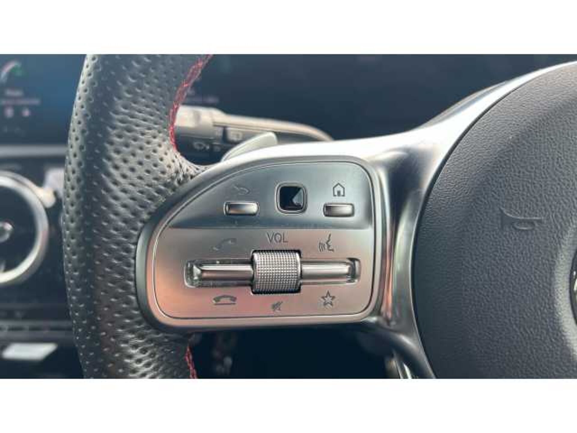 Mercedes-Benz A CLASS A200 AMG Line Executive 5dr Auto 