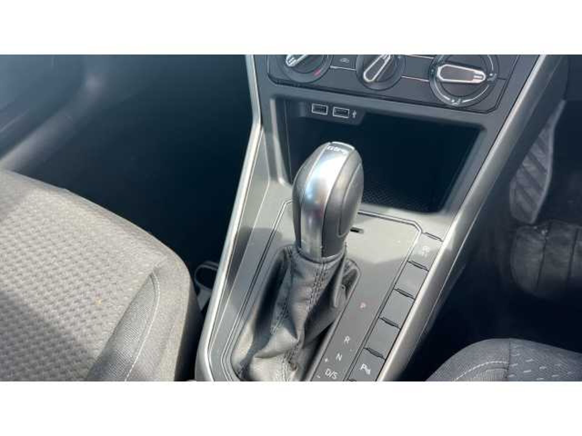Volkswagen Polo POLO 1.0 TSI 95 SE 5dr DSG 