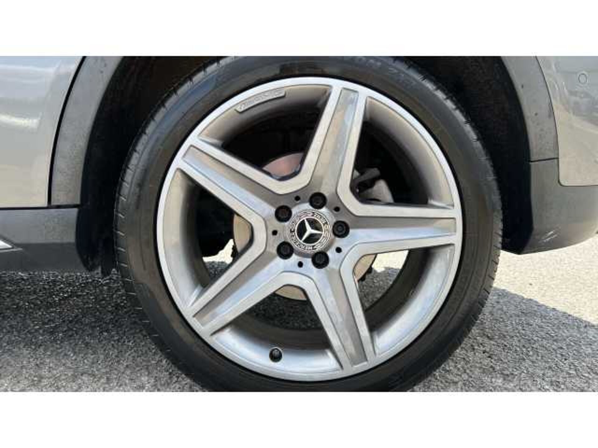 Mercedes-Benz GLA 220 GLA 220d 4Matic AMG Line Premium 5dr Auto 