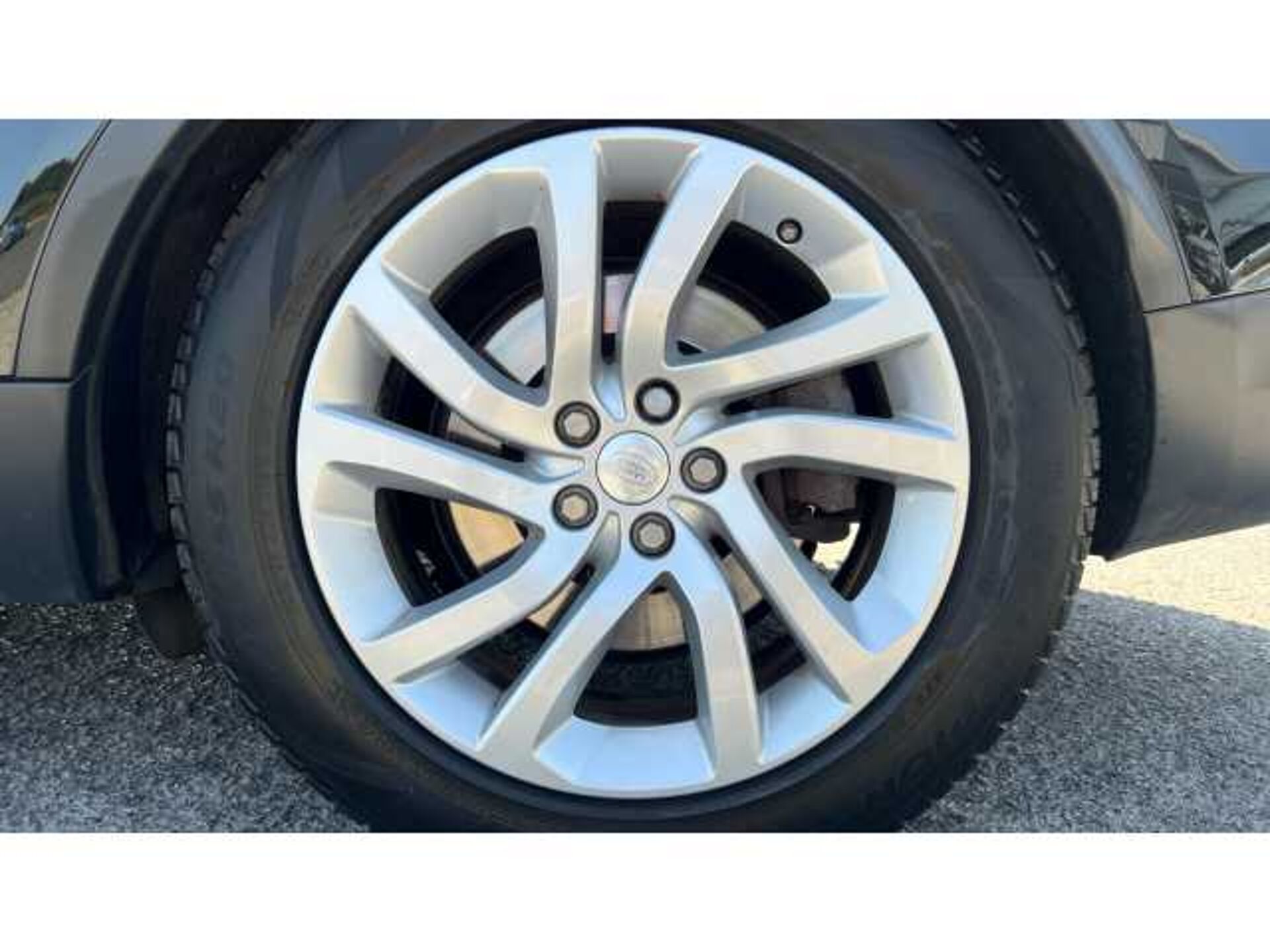 Land Rover Discovery DISCOVERY 2.0 SD4 HSE 5dr Auto 