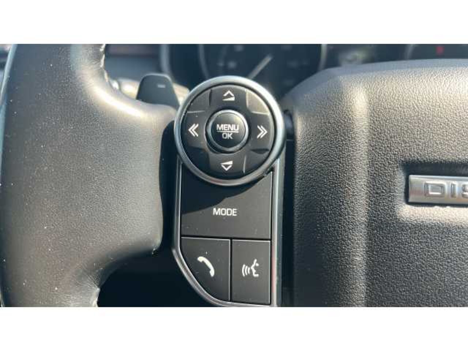 Land Rover Discovery DISCOVERY 2.0 SD4 HSE 5dr Auto 