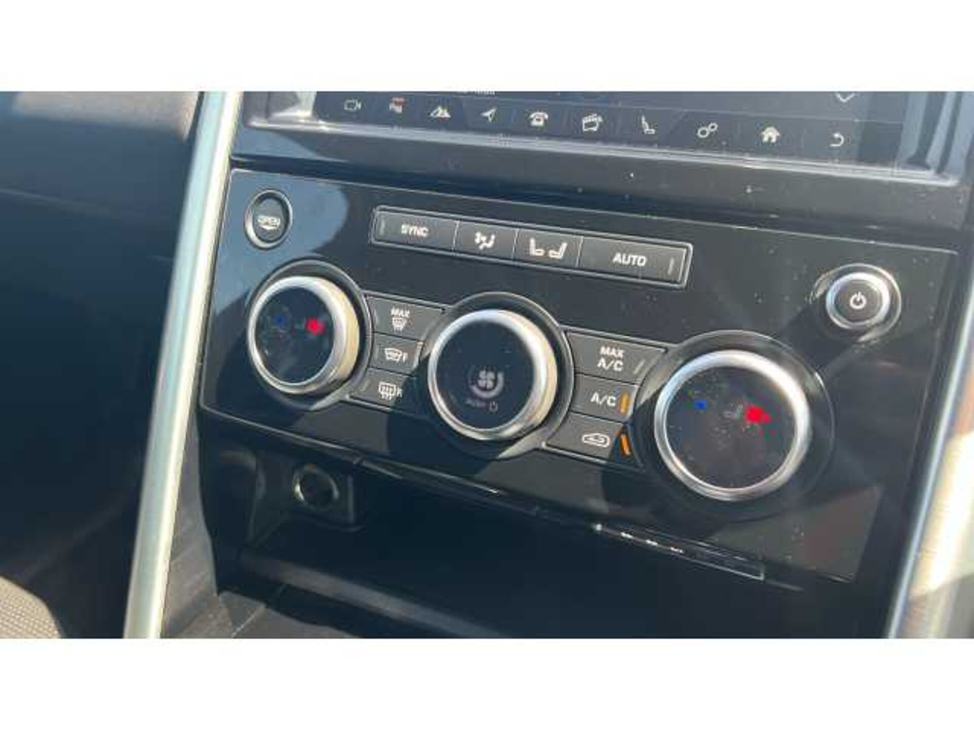 Land Rover Discovery DISCOVERY 2.0 SD4 HSE 5dr Auto 