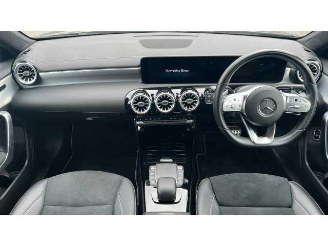 Mercedes-Benz A CLASS A200 AMG Line Premium Edition 4dr Auto 