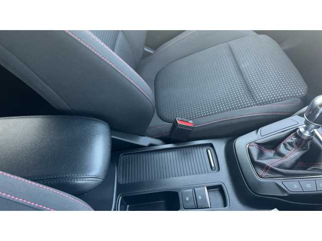 Ford Focus FOCUS 1.0 EcoBoost 125 ST-Line Nav 5dr 