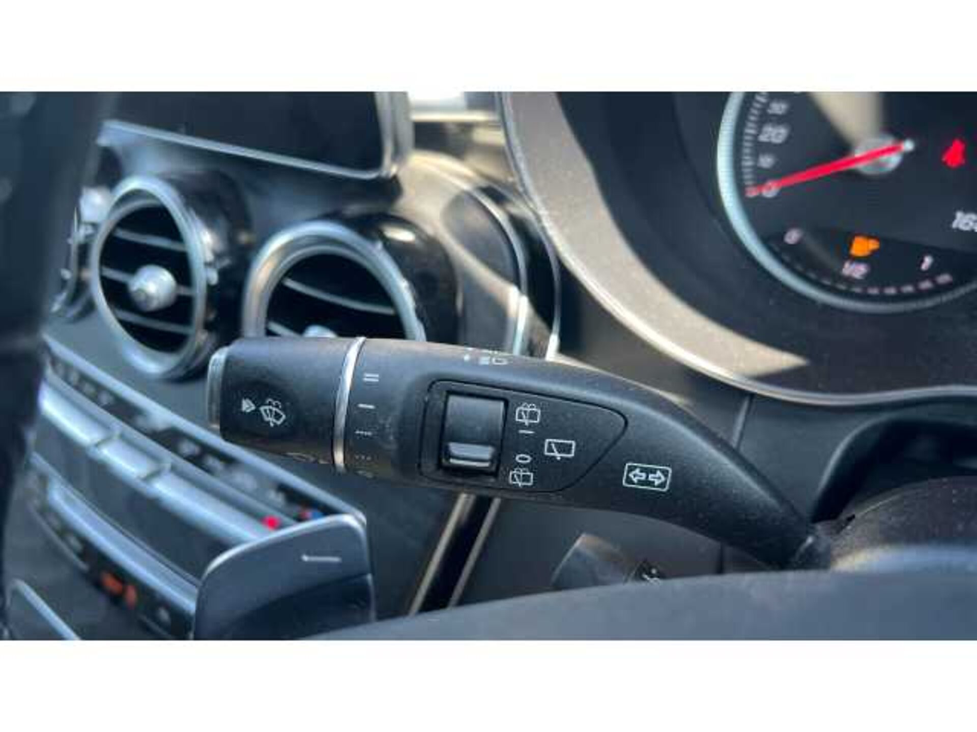 Mercedes-Benz GLC 250 GLC 250d 4Matic AMG Line 5dr 9G-Tronic 