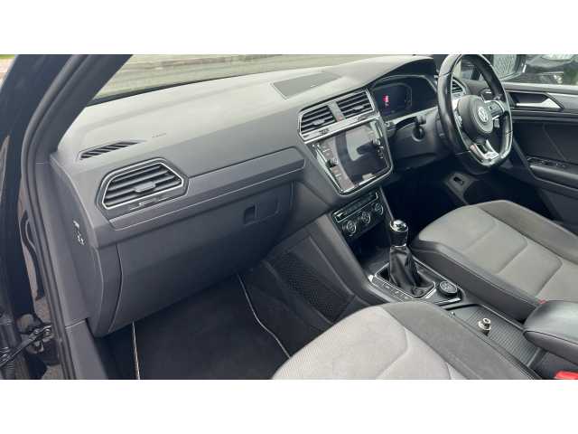 Volkswagen Tiguan TIGUAN 2.0 TDi 150 4Motion R-Line 5dr 