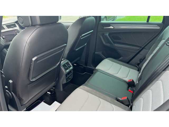 Volkswagen Tiguan TIGUAN 2.0 TDi 150 4Motion R-Line 5dr 