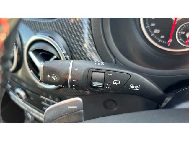 Mercedes-Benz B CLASS B200d AMG Line Premium Plus 5dr Auto 