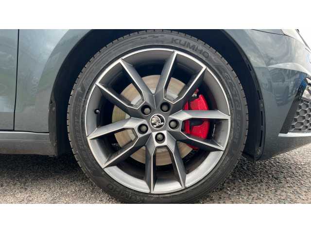 SKODA Octavia OCTAVIA 2.0 TSI vRS 5dr DSG 