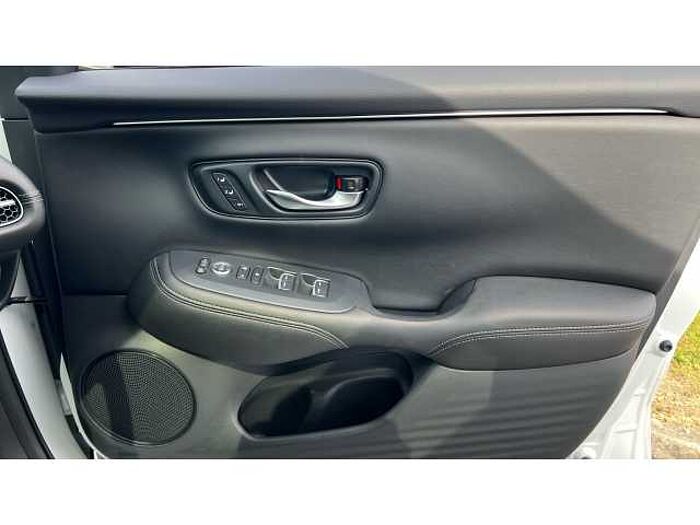 Honda ZR-V e:HEV Honda  Estate 2.0 eHEV Advance 5dr CVT 