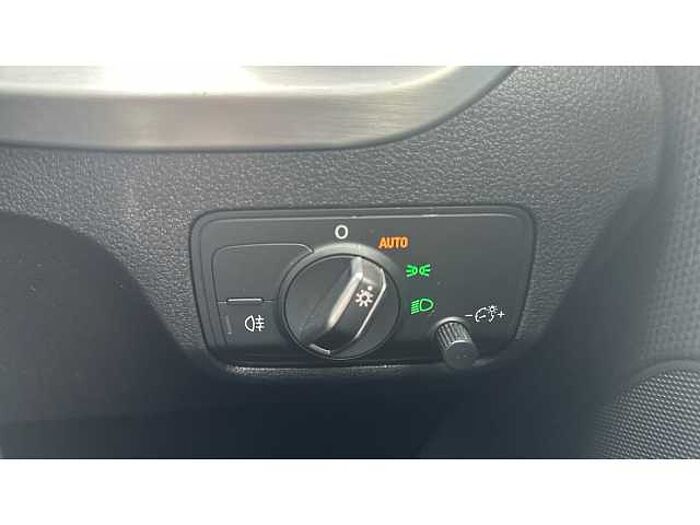 Audi Q2 Q2 35 TFSI S Line 5dr S Tronic 