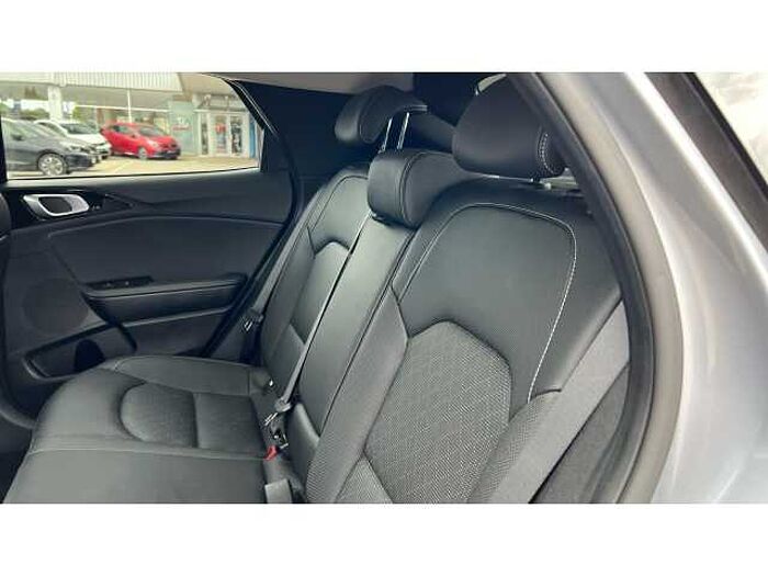 Kia XCeed 1.6 GDi PHEV First Edition 5dr DCT 