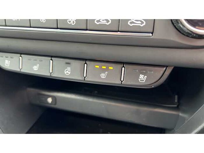 Kia XCeed 1.6 GDi PHEV First Edition 5dr DCT 