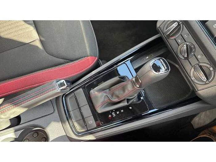 SKODA Kamiq KAMIQ 1.5 TSI Monte Carlo 5dr DSG 