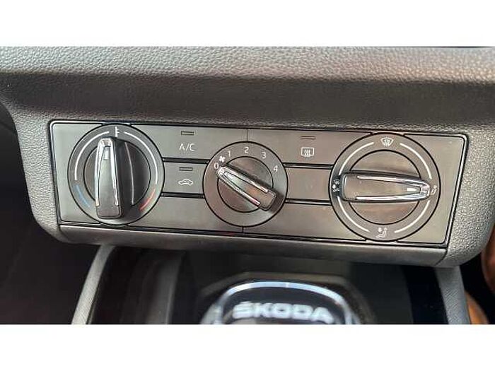 SKODA Kamiq KAMIQ 1.5 TSI Monte Carlo 5dr DSG 