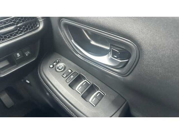 Honda ZR-V e:HEV 2.0 eHEV Elegance 5dr CVT 