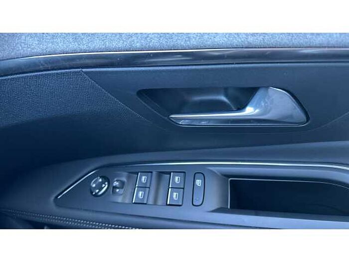 Peugeot 3008 1.6 Hybrid 225 GT 5dr e-EAT8 