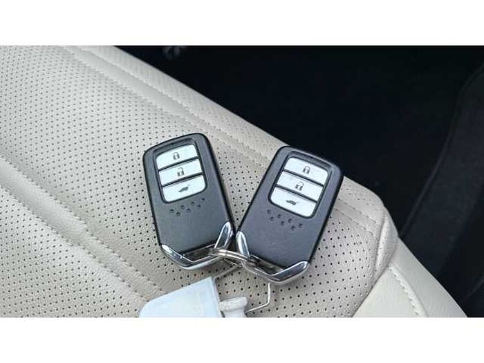 Honda CR-V Hybrid 2.0 i-MMD Hybrid SR 5dr eCVT 