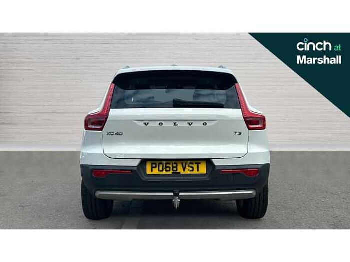 Volvo XC40 XC40 1.5 T3 Momentum 5dr 