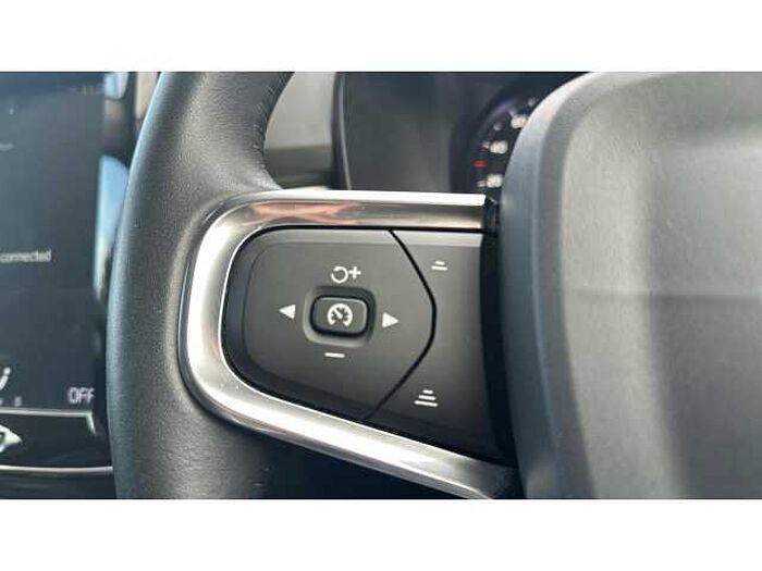 Volvo XC40 XC40 1.5 T3 Momentum 5dr 