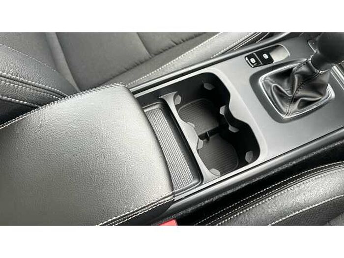 Volvo XC40 XC40 1.5 T3 Momentum 5dr 