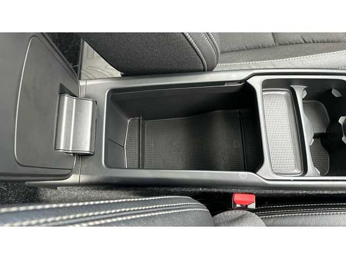 Volvo XC40 XC40 1.5 T3 Momentum 5dr 