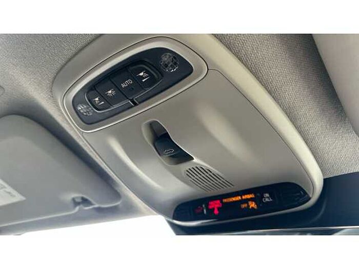 Volvo XC40 XC40 1.5 T3 Momentum 5dr 