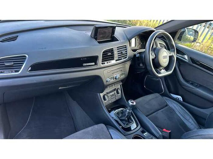 Audi Q3 2.0 TDI Quattro Black Edition 5dr 