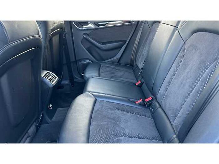 Audi Q3 2.0 TDI Quattro Black Edition 5dr 