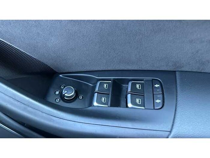 Audi Q3 2.0 TDI Quattro Black Edition 5dr 