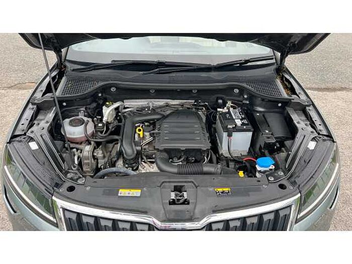 SKODA Karoq 1.0 TSI SE L 5dr 