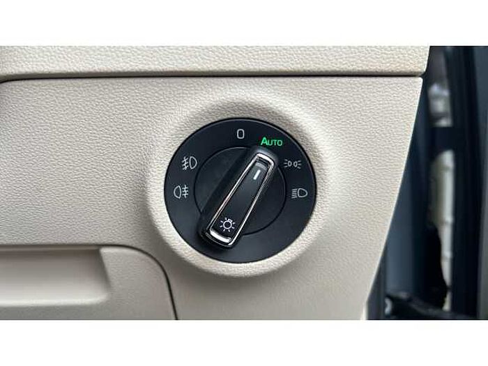 SKODA Karoq 1.0 TSI SE L 5dr 