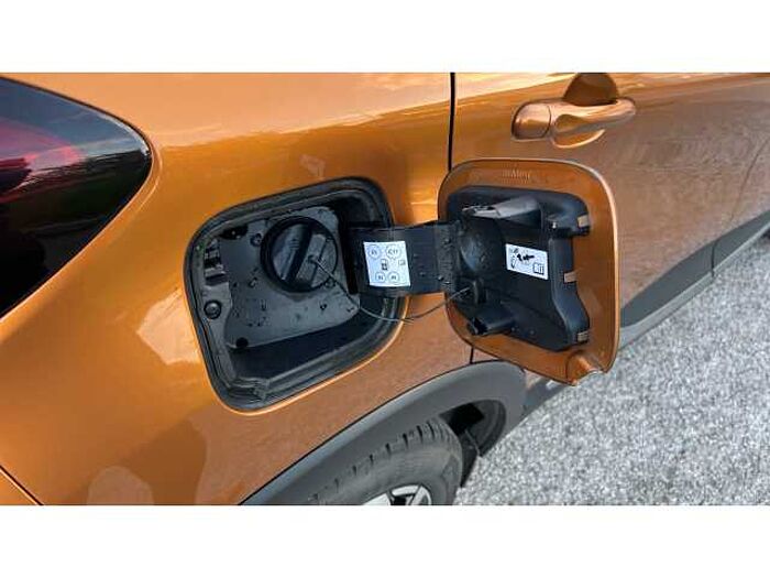 Renault Captur 0.9 TCE 90 Iconic 5dr 