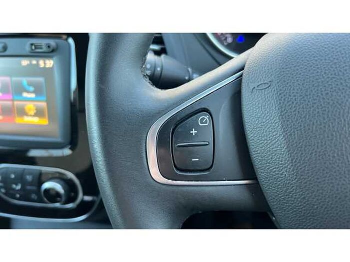Renault Captur 0.9 TCE 90 Iconic 5dr 