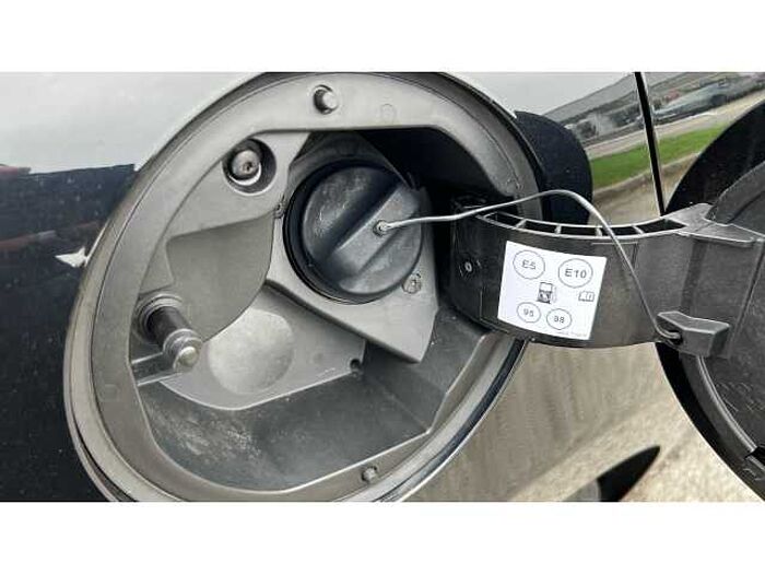 Renault Clio 1.0 TCe 90 RS Line 5dr 